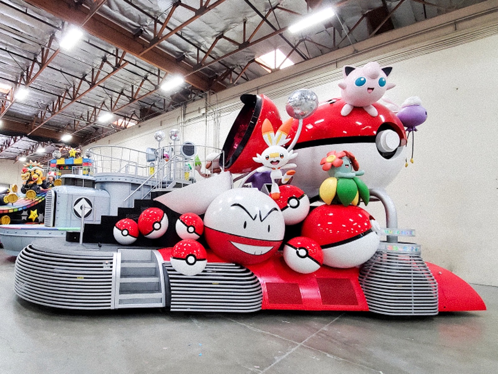 Pokemon Float